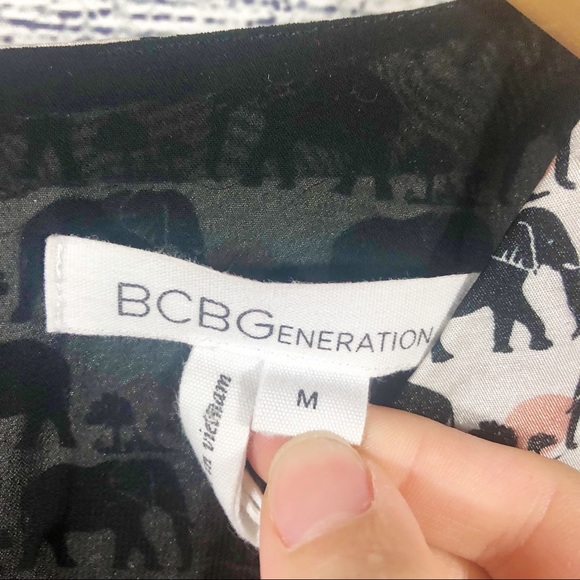BCBGeneration elephant print romper size medium - Picture 5 of 7